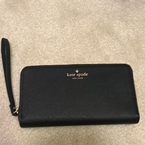 Kate Spade NWOT continental wallet